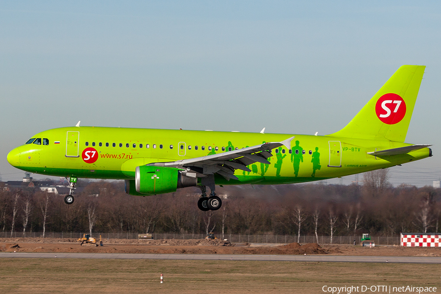 S7 Airlines Airbus A319-114 (VP-BTV) | Photo 237675