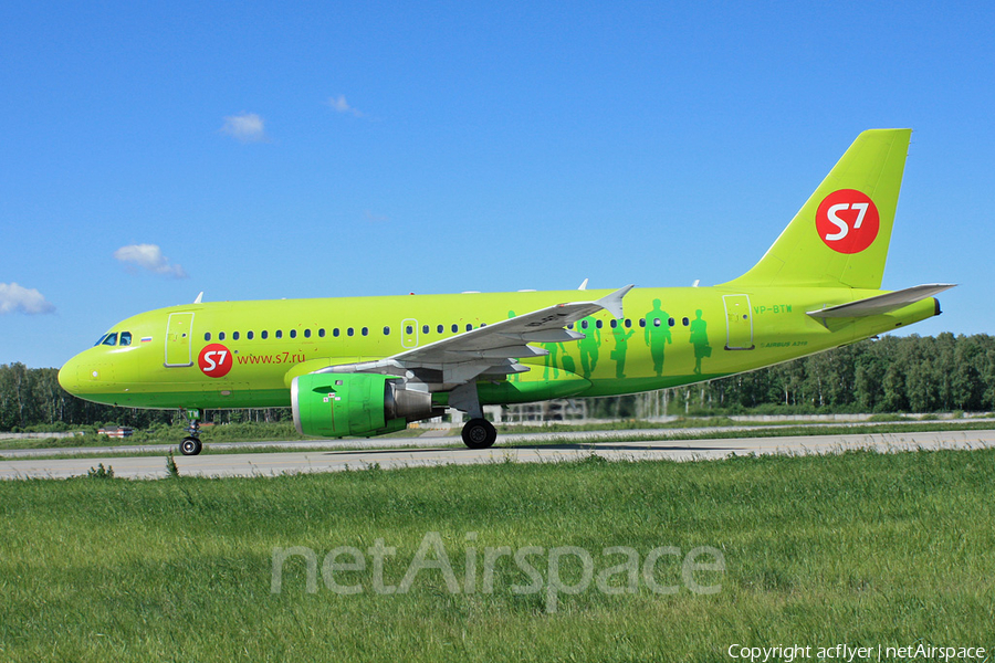 S7 Airlines Airbus A319-114 (VP-BTW) | Photo 186353
