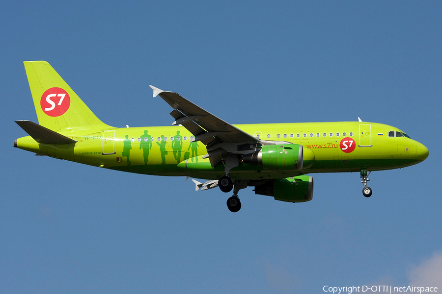 S7 Airlines Airbus A319-114 (VP-BTX) | Photo 269755