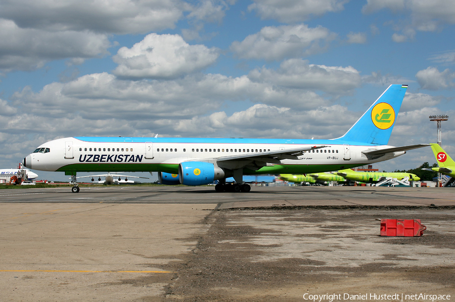 Uzbekistan Airways Boeing 757-231 (VP-BUJ) | Photo 449470