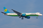 Uzbekistan Airways Boeing 757-231 (VP-BUJ) at  Frankfurt am Main, Germany