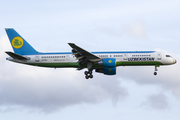 Uzbekistan Airways Boeing 757-231 (VP-BUJ) at  London - Heathrow, United Kingdom