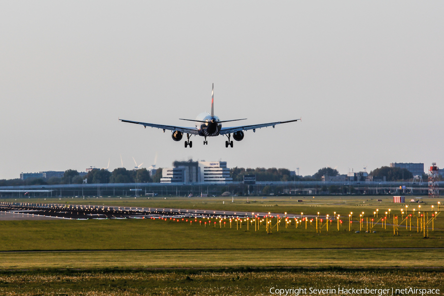 Aeroflot - Russian Airlines Airbus A321-211 (VP-BUM) | Photo 186246