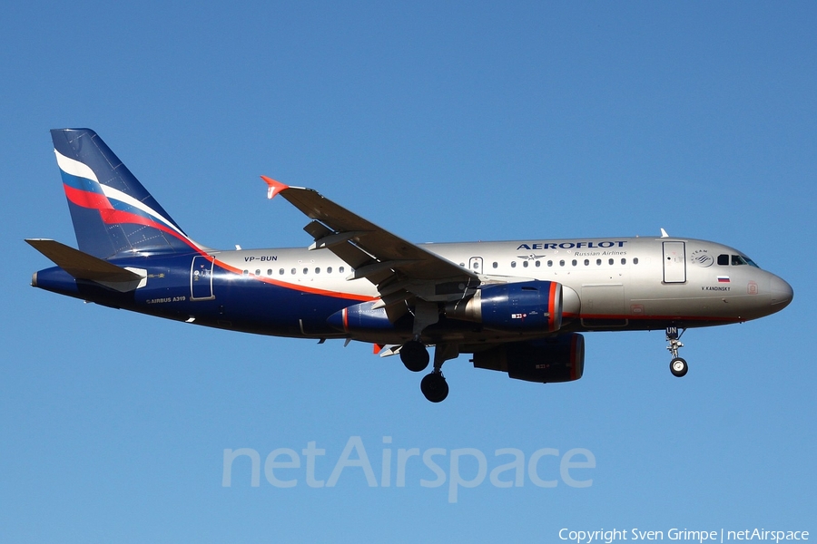 Aeroflot - Russian Airlines Airbus A319-112 (VP-BUN) | Photo 16977