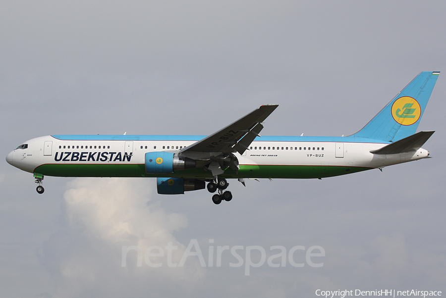 Uzbekistan Airways Boeing 767-33P(ER) (VP-BUZ) | Photo 398128