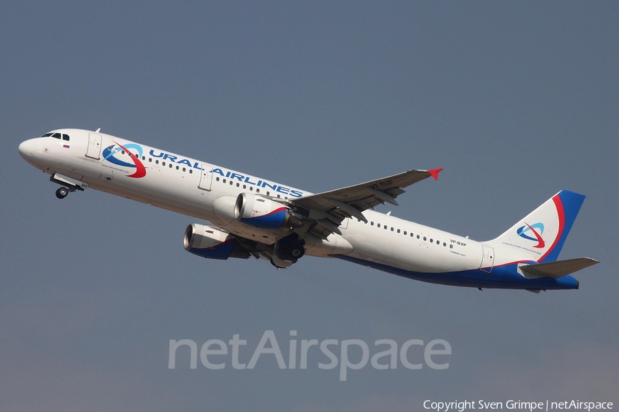 Ural Airlines Airbus A321-211 (VP-BVP) | Photo 84591
