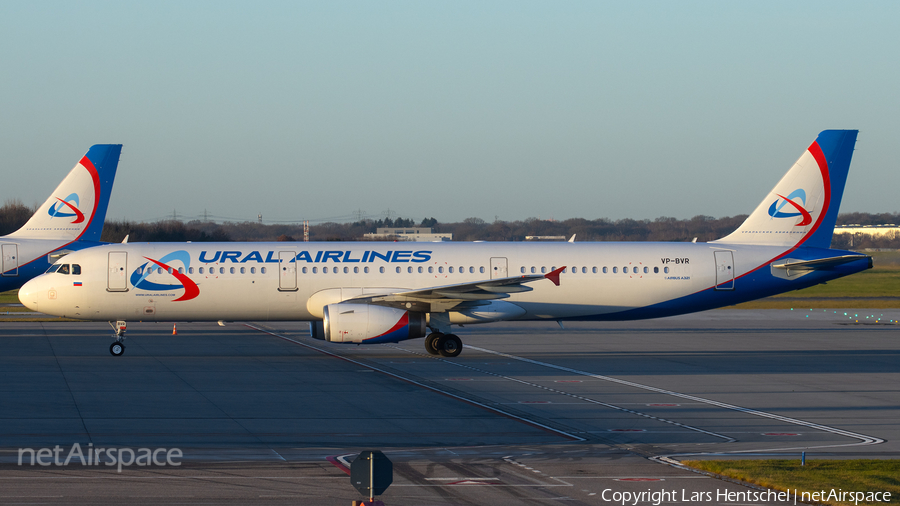 Ural Airlines Airbus A321-231 (VP-BVR) | Photo 484929