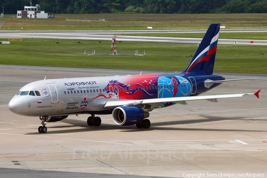 Aeroflot - Russian Airlines Airbus A320-214 (VP-BWE) | Photo 169758