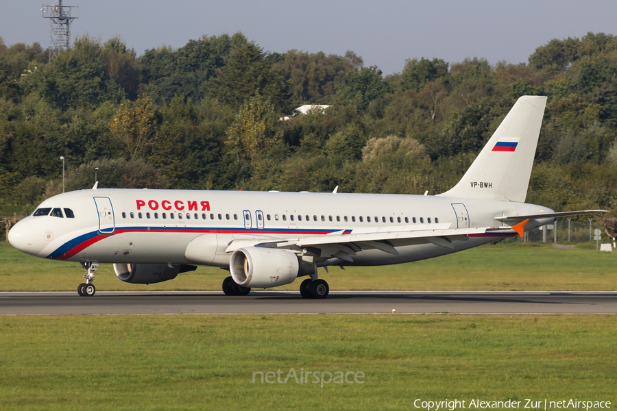 Rossiya - Russian Airlines Airbus A320-214 (VP-BWH) | Photo 127987