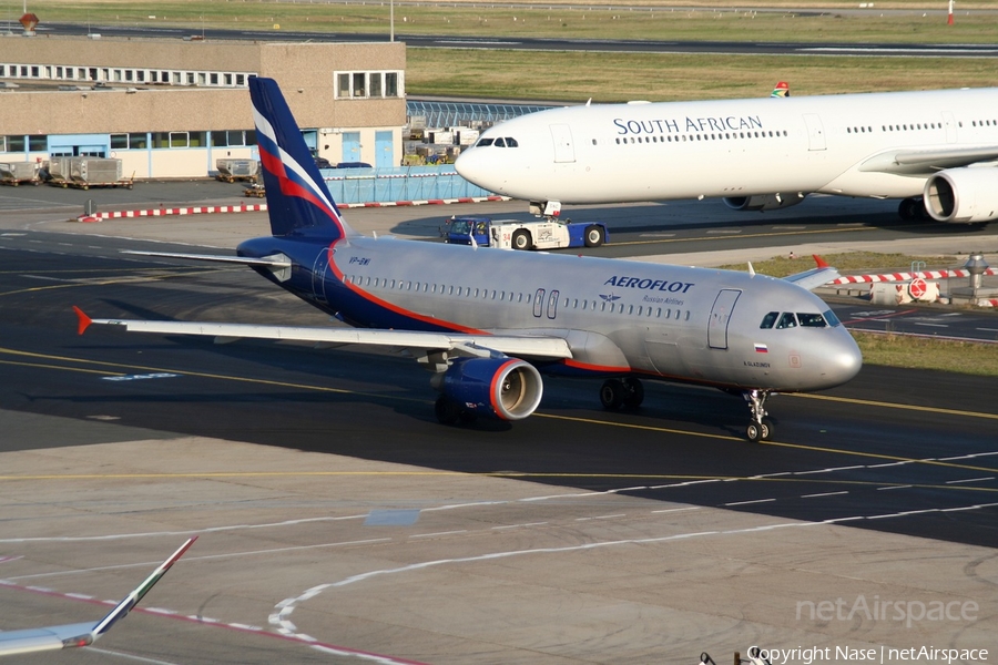 Aeroflot - Russian Airlines Airbus A320-214 (VP-BWI) | Photo 274238