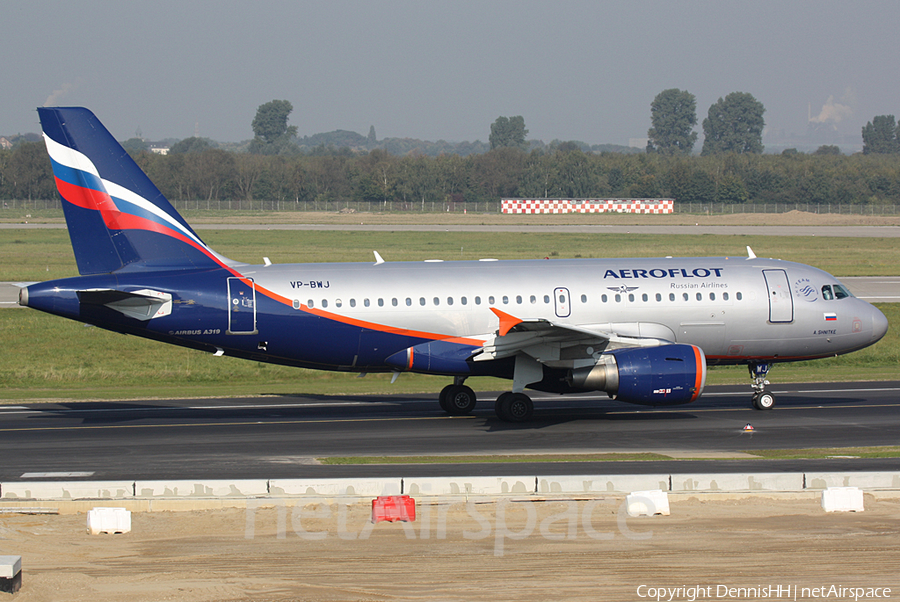 Aeroflot - Russian Airlines Airbus A319-111 (VP-BWJ) | Photo 374834