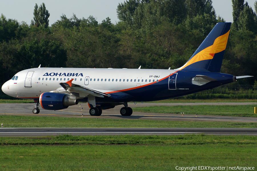 Donavia Airbus A319-111 (VP-BWJ) | Photo 277866