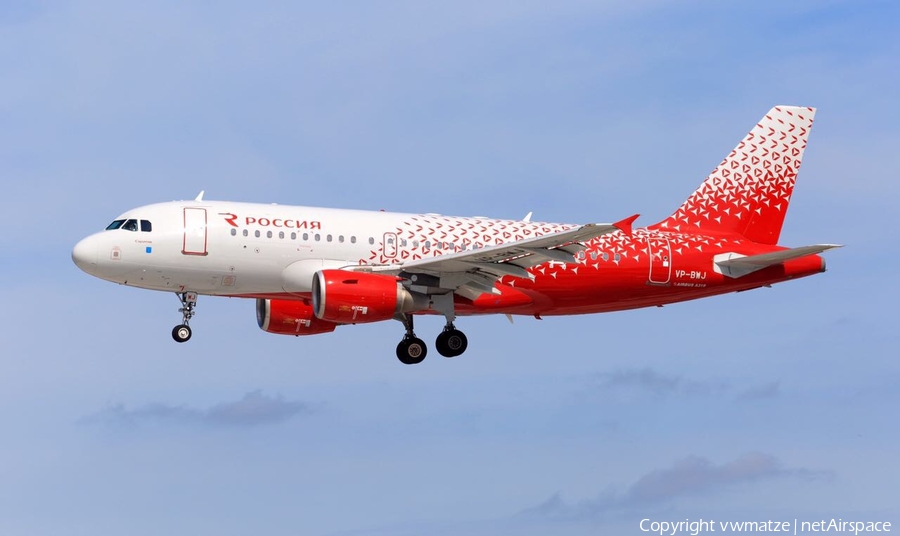 Rossiya - Russian Airlines Airbus A319-111 (VP-BWJ) | Photo 170144