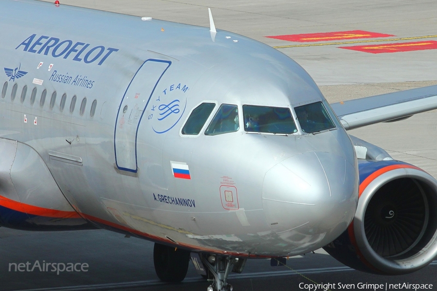 Aeroflot - Russian Airlines Airbus A319-111 (VP-BWL) | Photo 32357