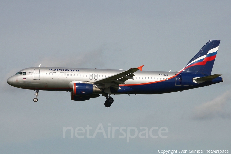 Aeroflot - Russian Airlines Airbus A320-214 (VP-BWM) | Photo 16955