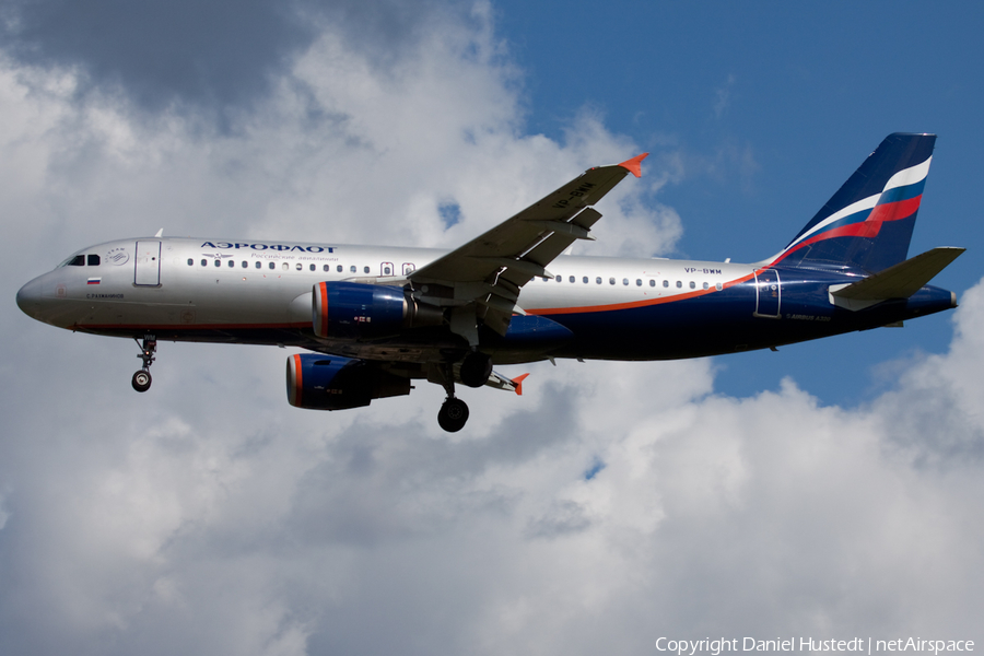 Aeroflot - Russian Airlines Airbus A320-214 (VP-BWM) | Photo 417285