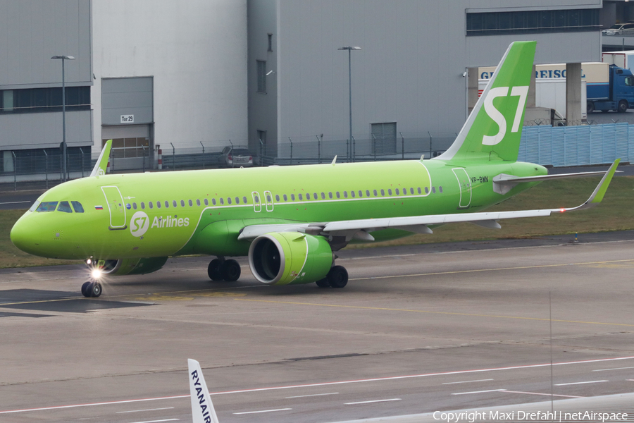 S7 Airlines Airbus A320-271N (VP-BWN) | Photo 486940