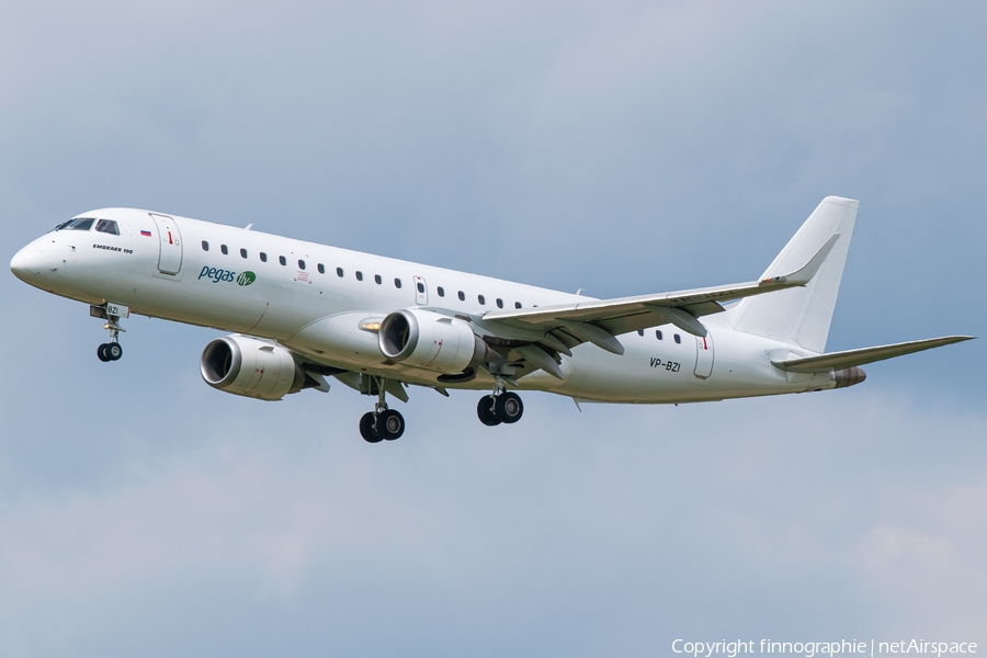Ikar Embraer ERJ-190LR (ERJ-190-100LR) (VP-BZI) | Photo 452487