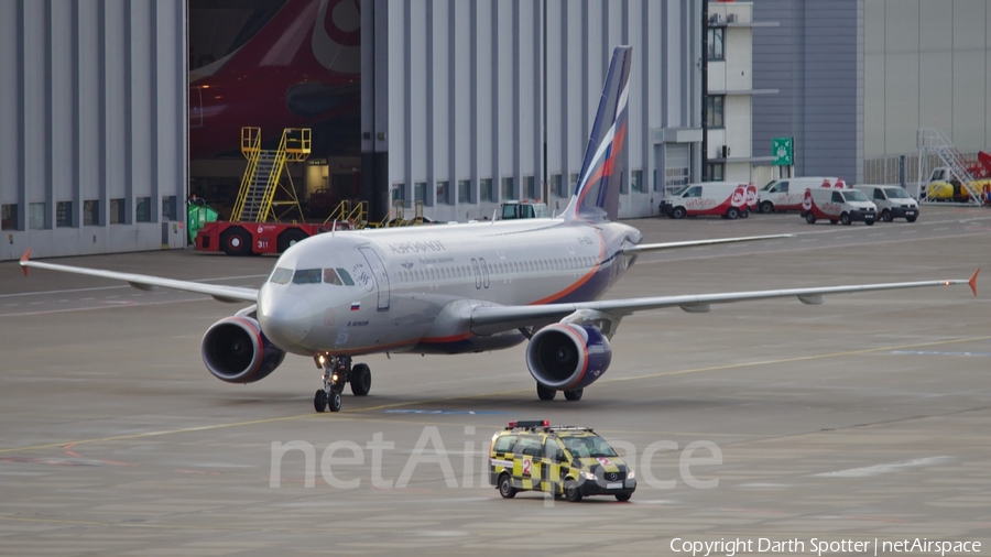 Aeroflot - Russian Airlines Airbus A320-214 (VP-BZQ) | Photo 214090
