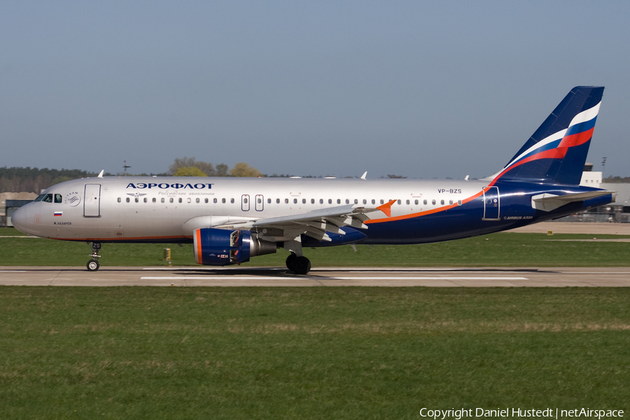 Aeroflot - Russian Airlines Airbus A320-214 (VP-BZS) | Photo 545365