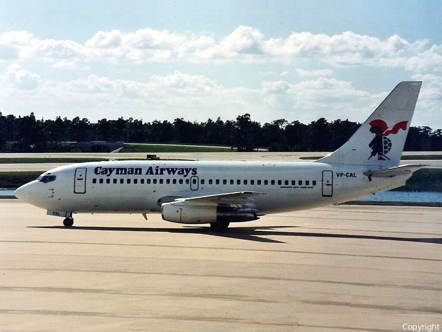 Cayman Airways Boeing 737-205(Adv) (VP-CAL) | Photo 71011