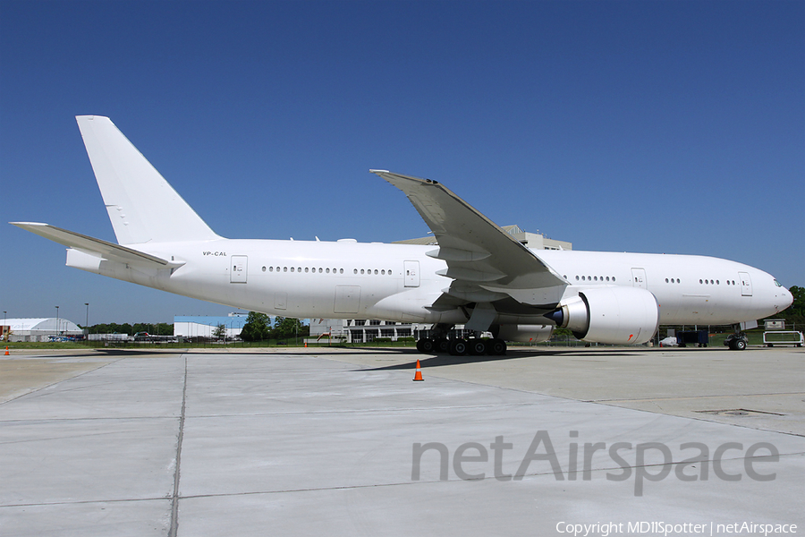(Private) Boeing 777-2KQ(LR) (VP-CAL) | Photo 25974