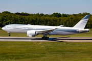 (Private) Boeing 777-2KQ(LR) (VP-CAL) at  Hamburg - Fuhlsbuettel (Helmut Schmidt), Germany