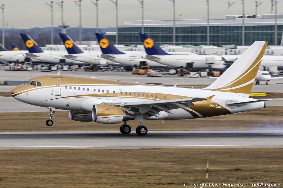 HK Aviation Airbus A318-112(CJ) Elite (VP-CKH) | Photo 374109