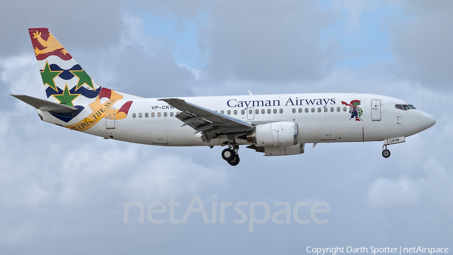 Cayman Airways Boeing 737-36E (VP-CKW) | Photo 381923