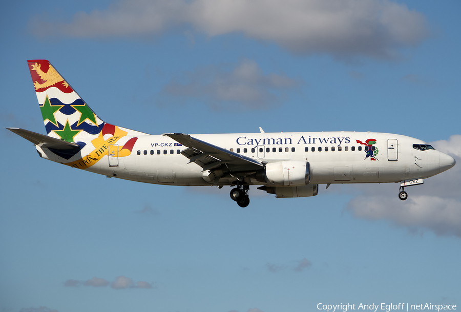 Cayman Airways Boeing 737-36E (VP-CKZ) | Photo 375005