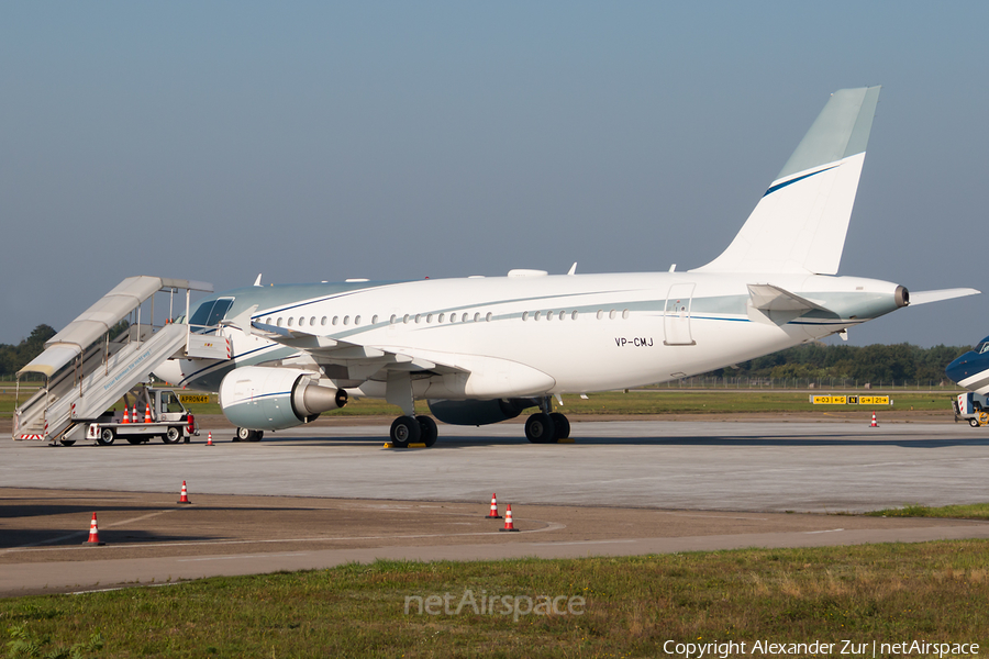 (Private) Airbus A319-111 (VP-CMJ) | Photo 642153