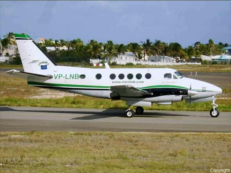 VI Airlink Beech A100 King Air (VP-LNB) | Photo 202333