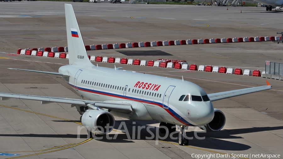 Rossiya - Russian Airlines Airbus A319-111 (VQ-BAR) | Photo 217993