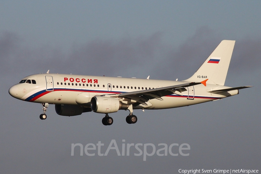 Rossiya - Russian Airlines Airbus A319-111 (VQ-BAR) | Photo 90760