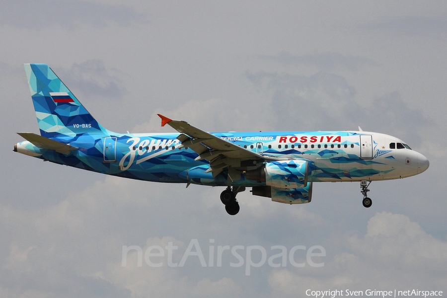 Rossiya - Russian Airlines Airbus A319-111 (VQ-BAS) | Photo 110854