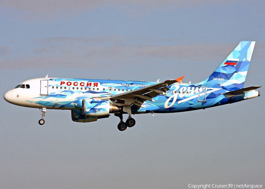 Rossiya - Russian Airlines Airbus A319-111 (VQ-BAS) | Photo 136131