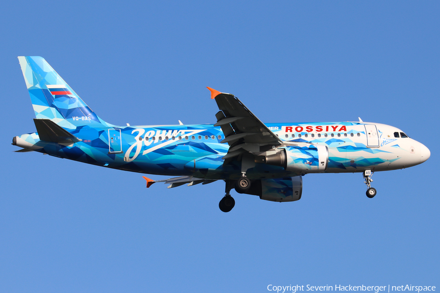 Rossiya - Russian Airlines Airbus A319-111 (VQ-BAS) | Photo 185658