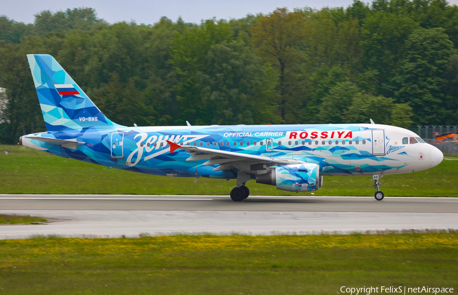 Rossiya - Russian Airlines Airbus A319-111 (VQ-BAS) | Photo 524953