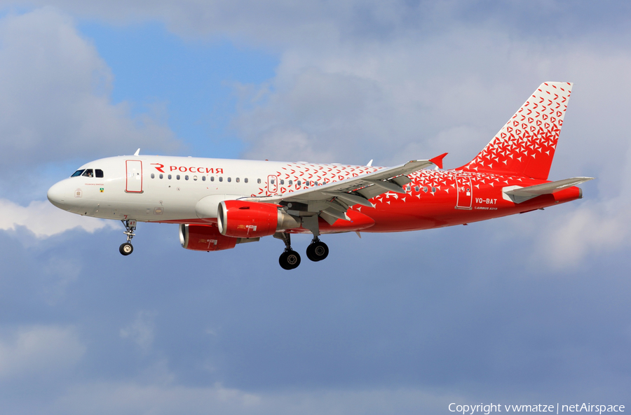 Rossiya - Russian Airlines Airbus A319-111 (VQ-BAT) | Photo 177139