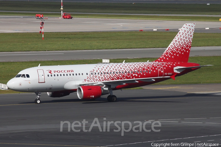 Rossiya - Russian Airlines Airbus A319-111 (VQ-BAU) | Photo 161057