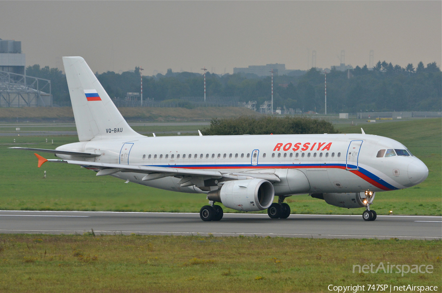 Rossiya - Russian Airlines Airbus A319-111 (VQ-BAU) | Photo 46646