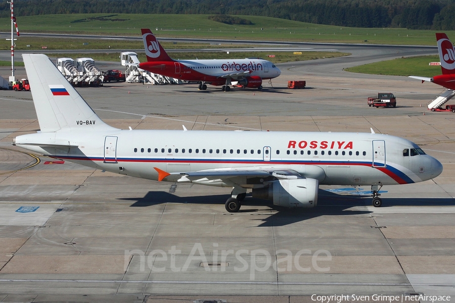Rossiya - Russian Airlines Airbus A319-111 (VQ-BAV) | Photo 36062