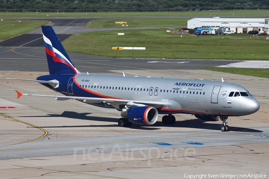 Aeroflot - Russian Airlines Airbus A320-214 (VQ-BAX) | Photo 338259