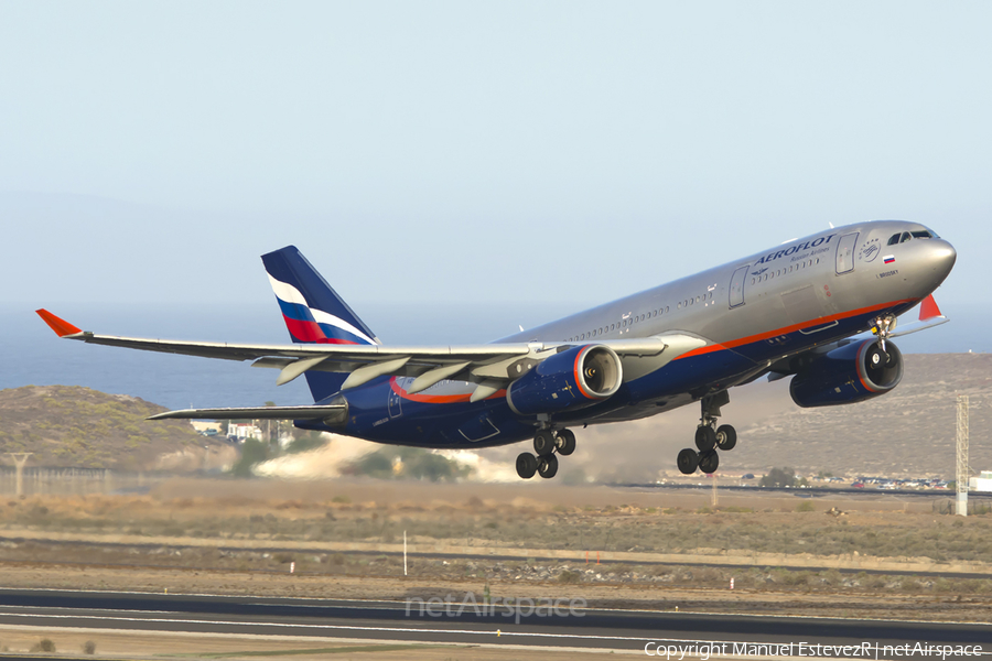 Aeroflot - Russian Airlines Airbus A330-243 (VQ-BBE) | Photo 115672