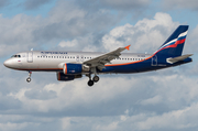 Aeroflot - Russian Airlines Airbus A320-214 (VQ-BCM) at  Hamburg - Fuhlsbuettel (Helmut Schmidt), Germany