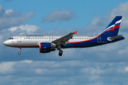 Aeroflot - Russian Airlines Airbus A320-214 (VQ-BCM) at  Hamburg - Fuhlsbuettel (Helmut Schmidt), Germany