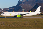 S7 Airlines Airbus A321-231 (VQ-BDB) at  Salzburg - W. A. Mozart, Austria