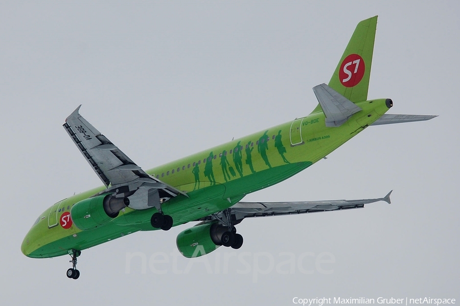 S7 Airlines Airbus A320-214 (VQ-BDE) | Photo 115019