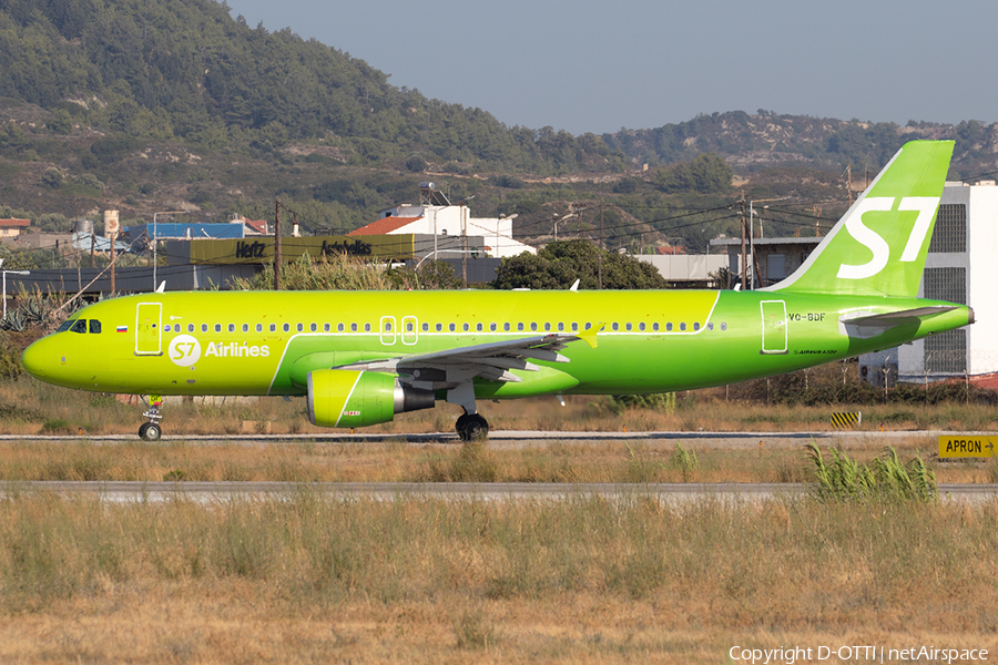 S7 Airlines Airbus A320-214 (VQ-BDF) | Photo 344110