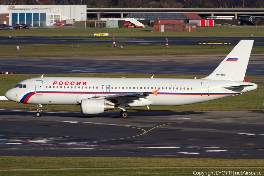 Rossiya - Russian Airlines Airbus A320-214 (VQ-BDQ) | Photo 524327